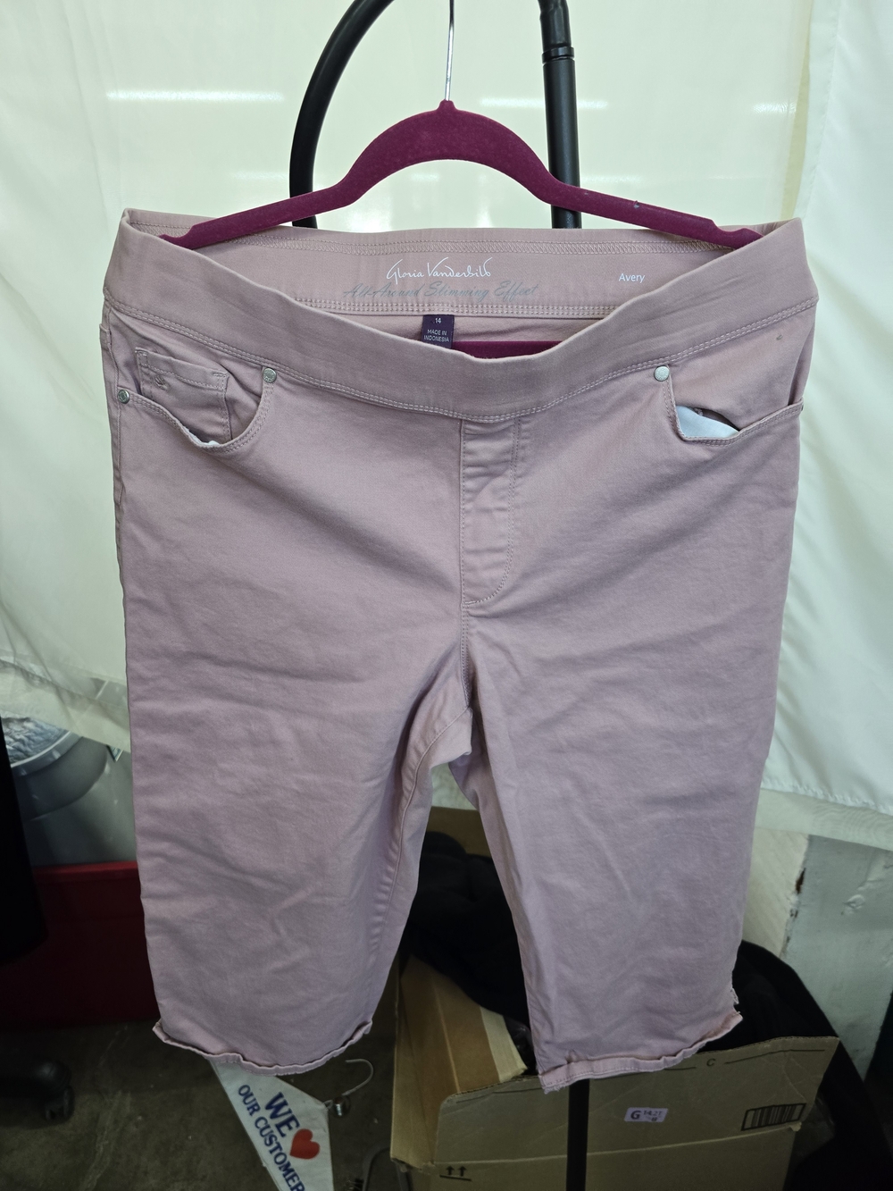 Gloria Vanderbilt Avery Dusty Pink Women’s Bermuda Shorts